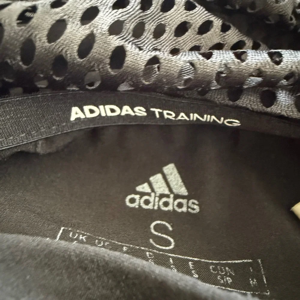 Adidas Short Sleeve Hoodie Black Training Sports Pullover GL4800 Mens Small EUC